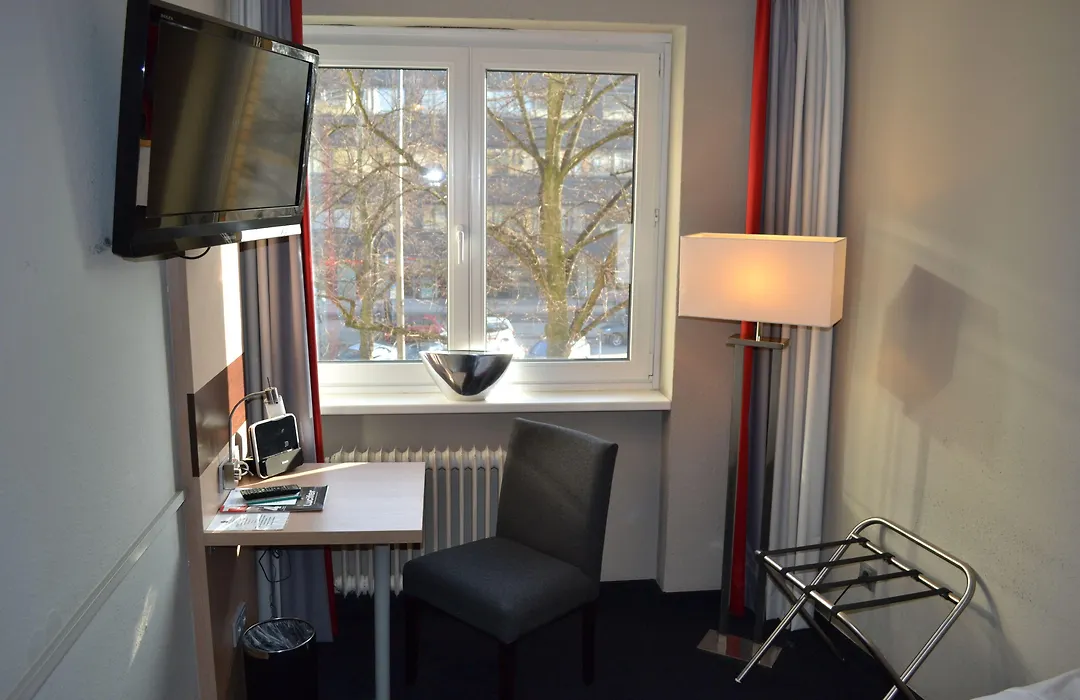 Hotel am Rothenbaum-1